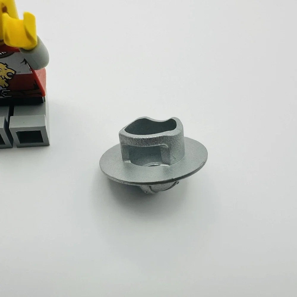 LEGO Kingdoms Lion Knight Castle Minifigure 7946‎ Pre-owned Read Description